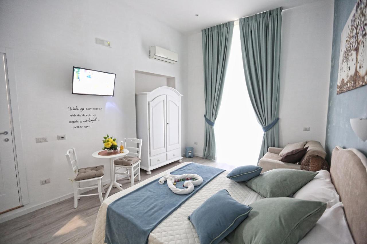 Bed & Breakfast Maison Nilo 15 *