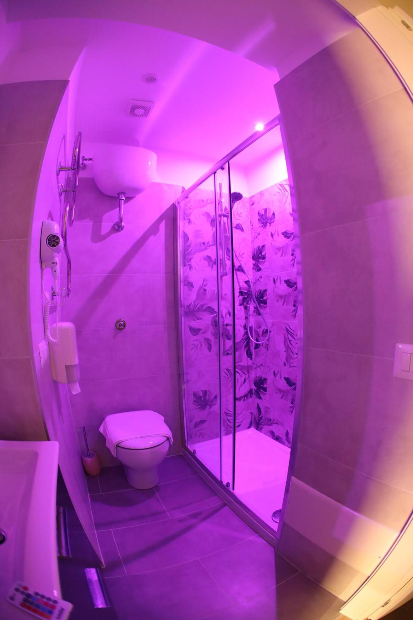 Bed & Breakfast Maison Nilo 15 *